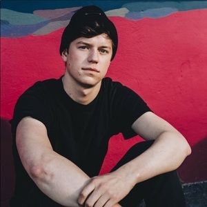 Meet your Posher, Kaylem